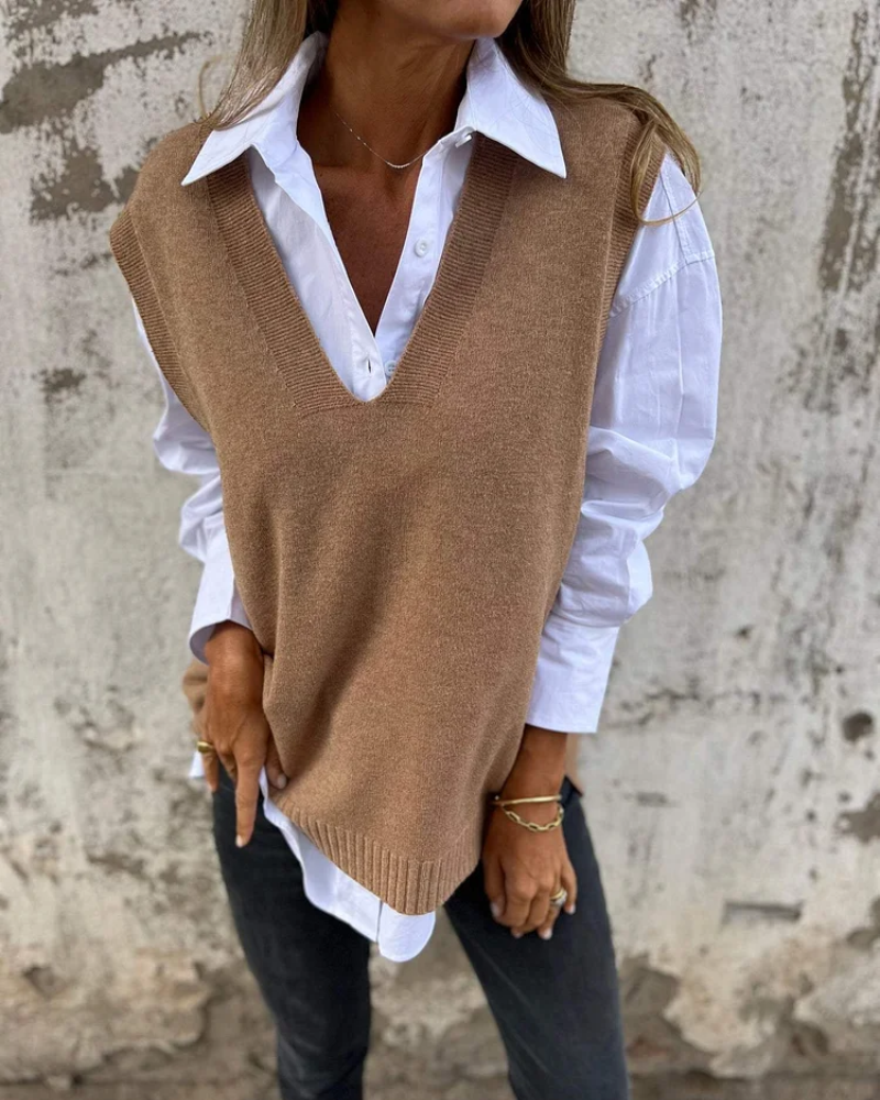 Helen – Timeless V-Neck Knit Vest