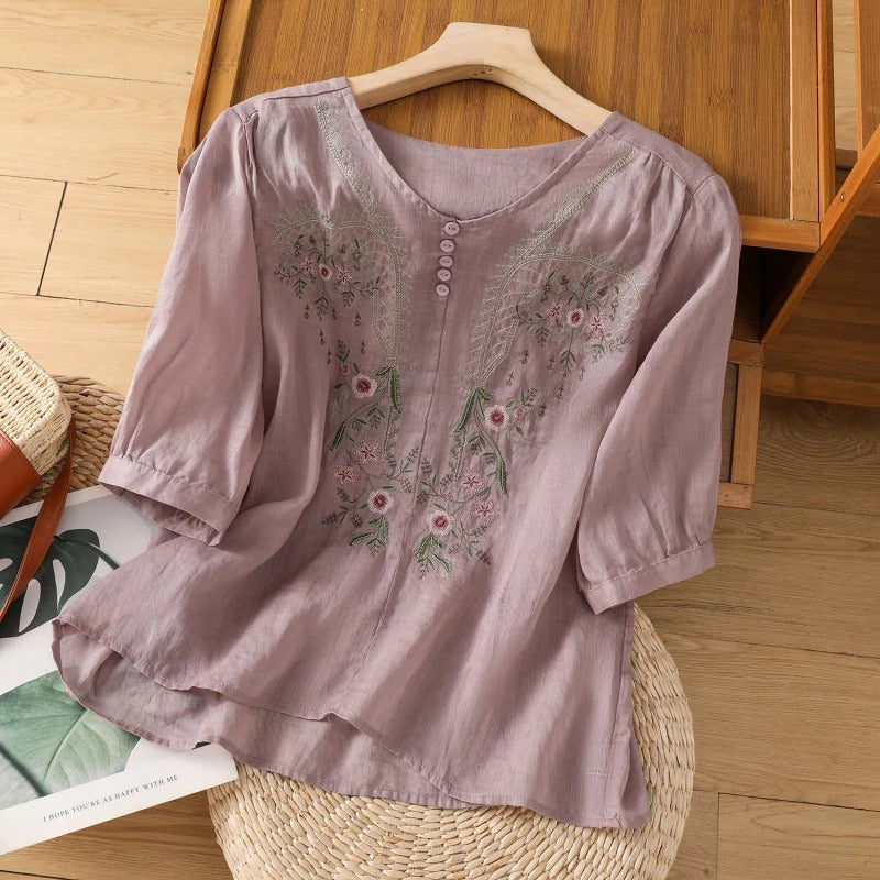 Hannah – Embroidered Relaxed Blouse