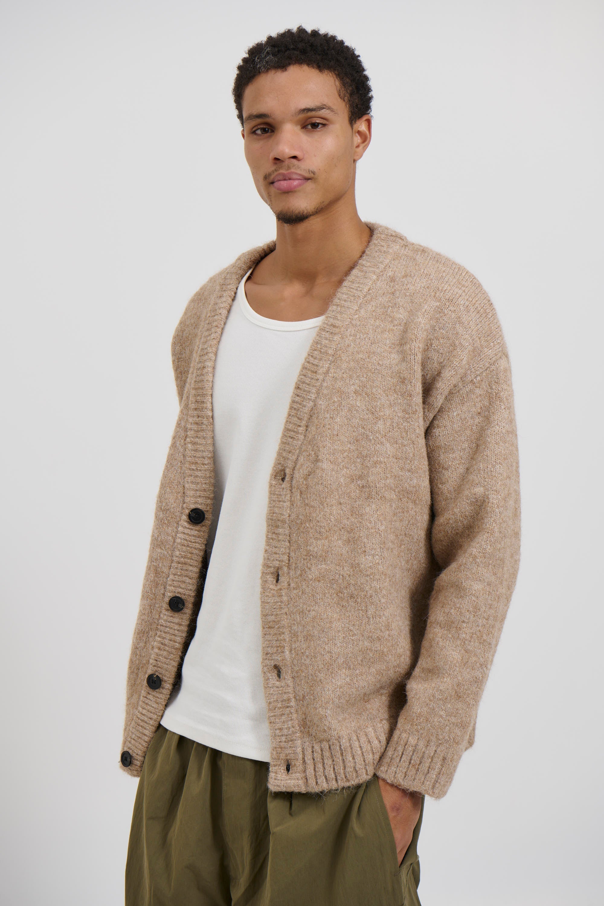 Jerry – Knitted Oversize Cardigan