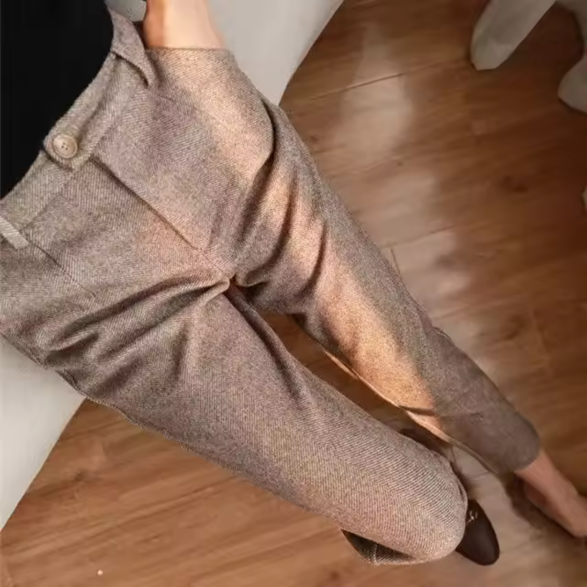 Kale – High Waist Woolen Pants