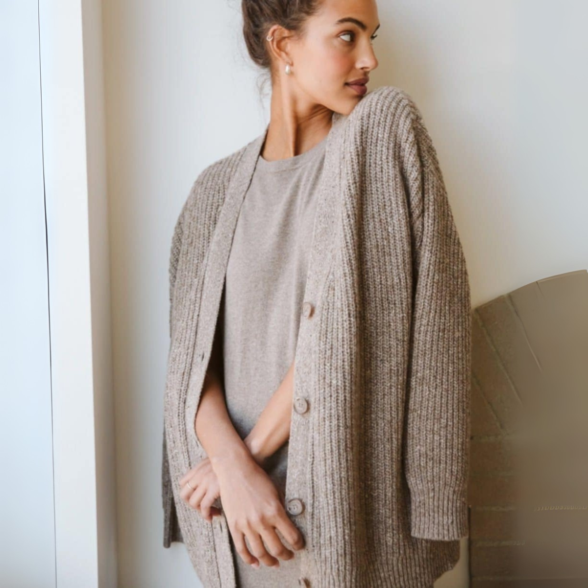 Selkish – Soft Knitted Cardigan Sweater